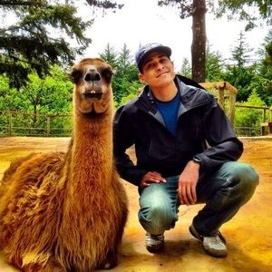 Meet your Posher, West